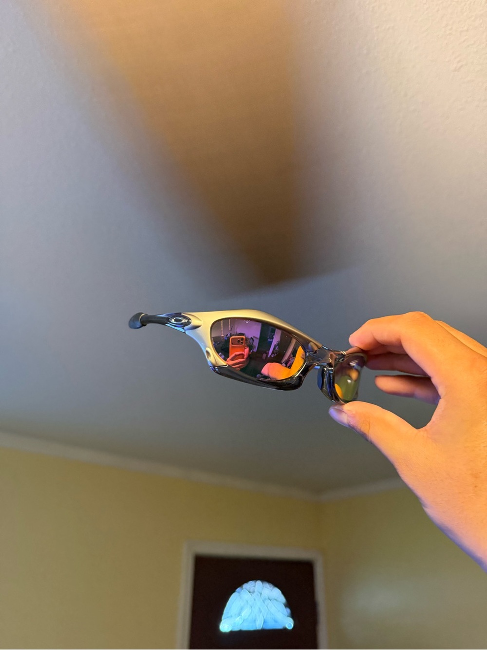 Oakley-Style Women's Black Frame Sunglasses with Purple Mirrored oaks Lenses